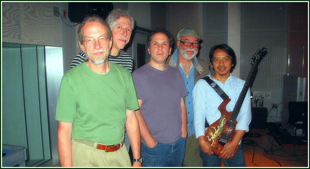 Dewa Budjana & the crew pic