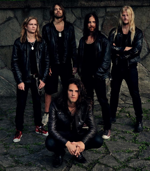 Dynazty band pic