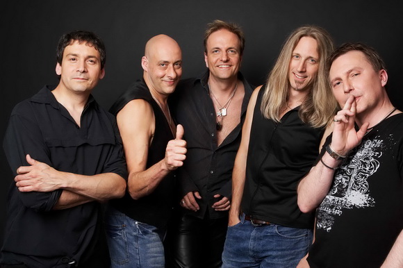 Praying Mantis band pic