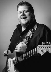 Danny Bryant pic
