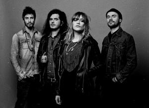 Black Mirrors band pic
