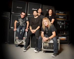 CoreLeoni band pic