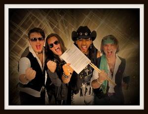 Eyes ‘N’ Lips band pic