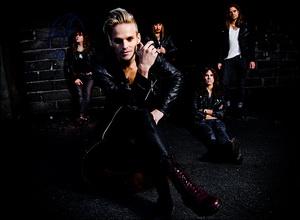 H.E.A.T band pic