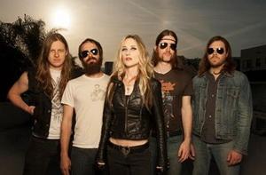 Huntress band pic