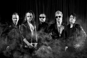 Miss Behaviour band pic
