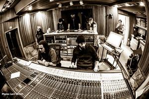 Pop Evil - Adam studio photo
