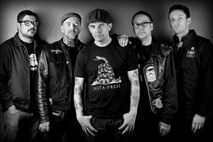 Street Dogs band pic