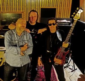 Vardis band pic 2016