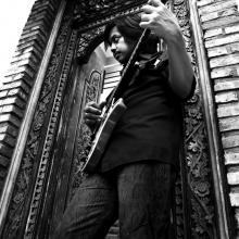 Dewa Budjana pic