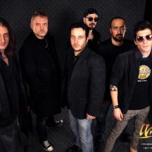 Wild Rose band pic