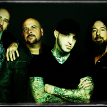 Full Devil Jacket band pic