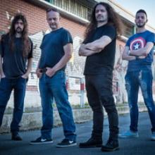 Hevidence band pic