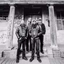 Shawn James & The Shapeshifters band pic