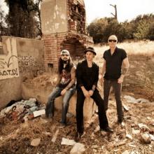 The Winery Dogs band pic